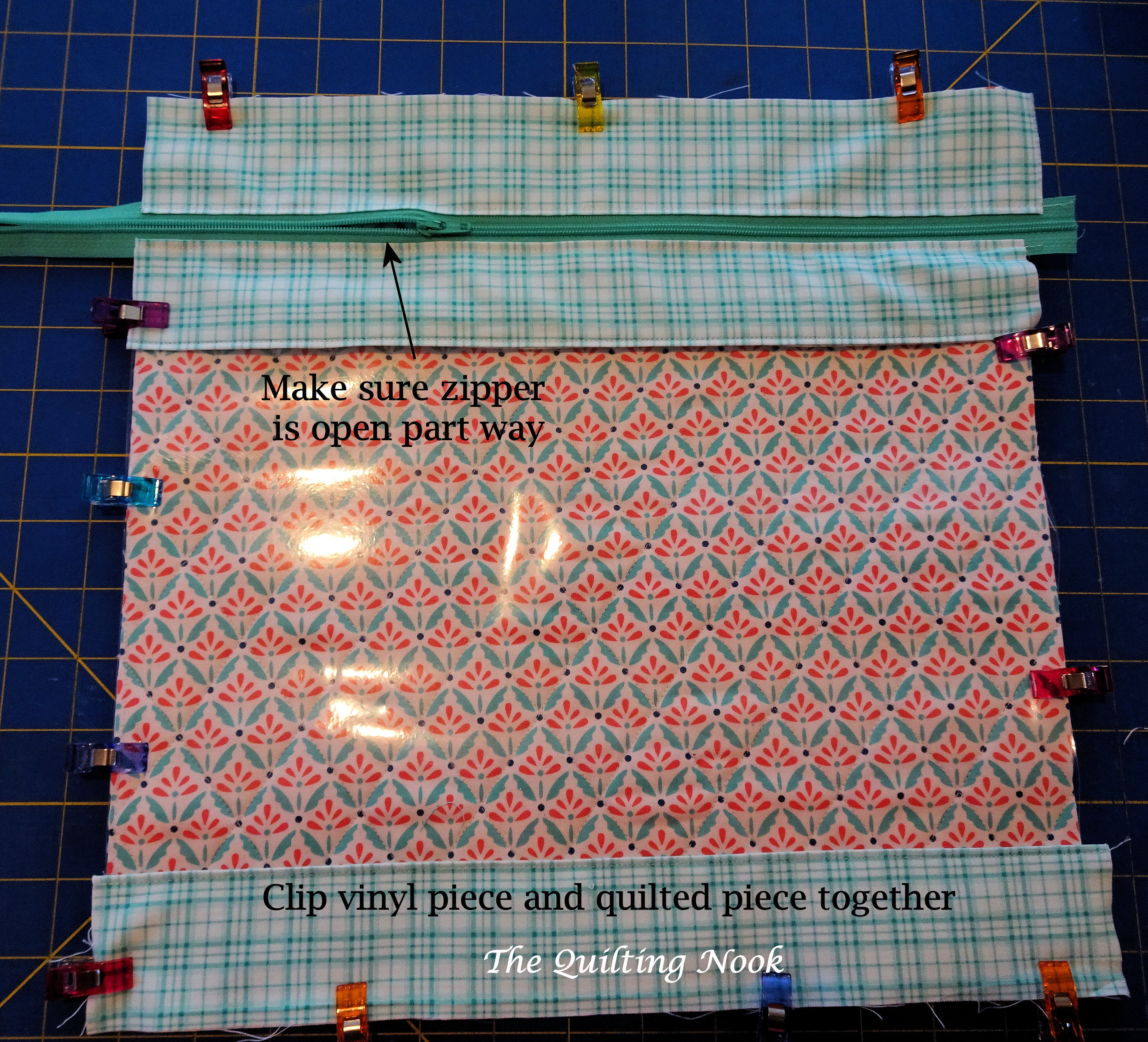 How To Make a Project Bag, Lined with Zipper, perfect for Cross Stitch  Projects! 
